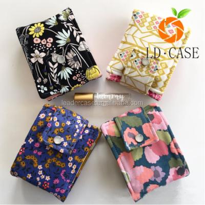 China Fashionable Mini Essential Oil Bag Easy To Carry Canvas Essential Oil Bag for sale