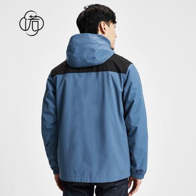 China Outdoor Sports Windproof Waterproof Men's Breathable Jackets Casual Travel Anorak For Winter for sale