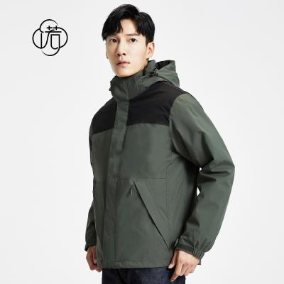 China Winter Breathable Shell Waterproof Polyester Sports Soft Warm Molle Shell Men's Jacket With Hoodie for sale