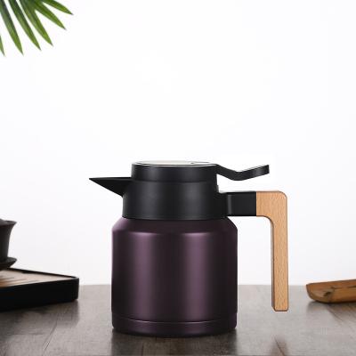 China WITH LID 850ml Insulated Thermos Coffee Pot Teapot Stainless Steel Double Wall Handle Wooden Coffee Pot for sale