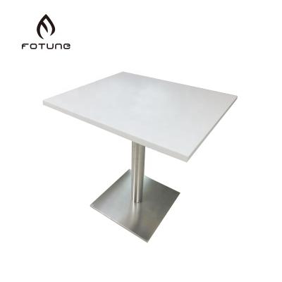 China Eco - Friendly Restaurant Furniture Solid Outdoor Corians Epoxy Resin Table Top for sale