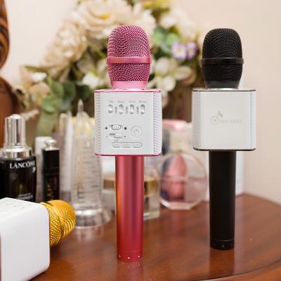 China China Wholesale Mini micgeek Bluetooth Microphone Wireless Microphone Q9 Q7 Mic Speaker KTV Portable Speaker for sale