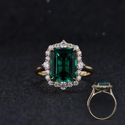 China Starsgem Wedding Ring 18K Gold CLASSIC Ring Jewelry Lab Emerald Ring For Women for sale