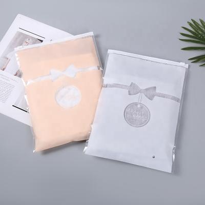 China Universal PE Disposable Bag Accessories Clothes Zipper Bag Clear Plastic Bag Gaiters Packing Logo Custom for sale