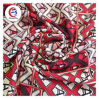 China 100% ELEGANT antistatic POLYESRER PRINTED AFRICAN CHIFFON SILK FABRICS FABRIC IN STOCK for sale