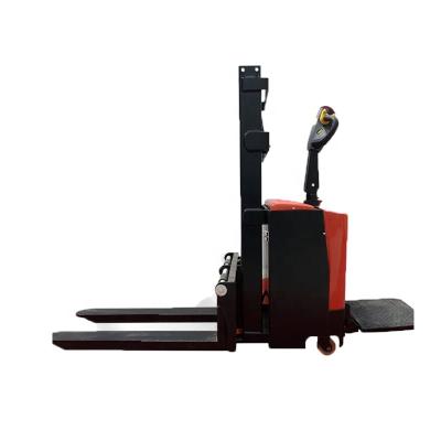 China Equipment Material Shed Forklift 2 Ton Small Forklift For Cargo Loading for sale