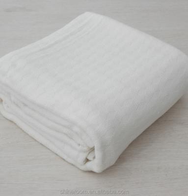 China Disposable SUPER SOFT BAMBOO COTTON WEAVE THERMAL BLANKET for sale