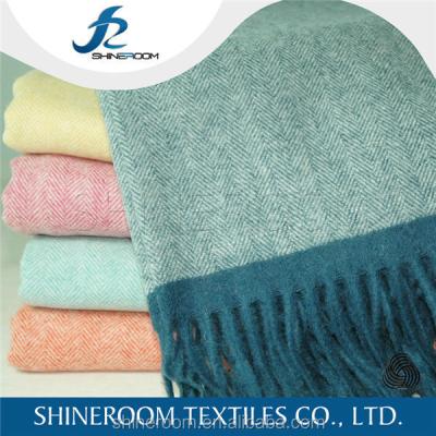 China Portable Luxury High End Herringbone Weave Merino Wool Throw Blanket Sofa Throw for sale