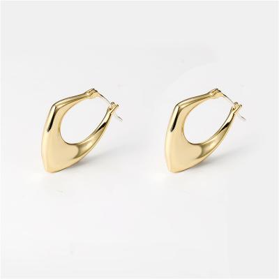 China FASHIONABLE Geometric Irregular Earrings Alter Face Shape, 925 High Grade Silver Pin Stud Earrings for sale