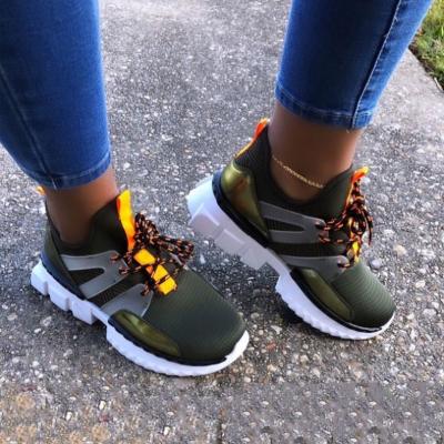 China Fashion\Comfortable\Durable\Breathable\Lighted Fashion Sports Shoes Walking Casual Knitting Sneakers Women Flats Shoes Chunky Ladies Sneakers for sale