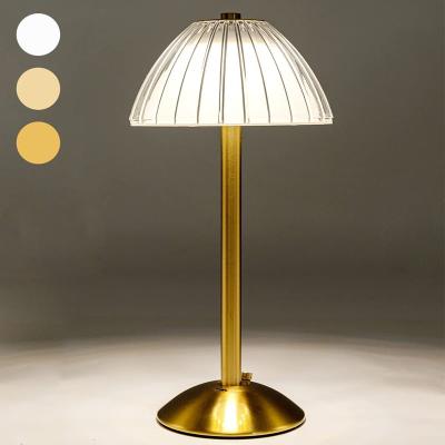 China NEW PRODUCT Modern Nordic Iron Bar Restaurant Hotel Acrylic Rechargeable Led Table Lamp for sale