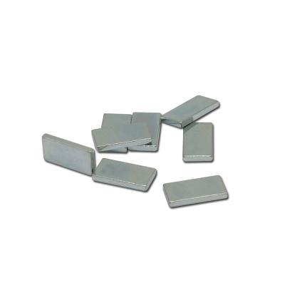 China Industrial Magnet Neodymium Magnet NdFeB Magnet N38 Rectangle Magnet F20x10x2.5mm for sale