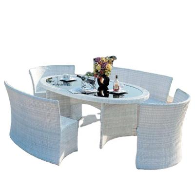 China Modern five-piece garden rattan chair set, high-grade outdoor dining table and dining chair ova Z555 for sale