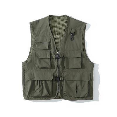 China Breathable Outdoor Cycling Vest Field Jacket Vests for Men Multi Pocket Function Tactical Outer Coat Hip Hop Vests for sale