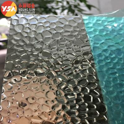 China 3mm 4mm 1100 3003 5083 6061 Mirror Polished Reflective Embossed Aluminum Tread Plate Checkered for sale