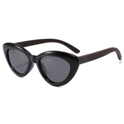 China 10 Years Experience High Quality Low Price Supplier Gold Sunglasses For Women for sale