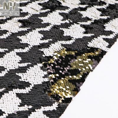 China Nanyee Breathable Textile Fashion Reversible 5mm Houndstooth Sequin Fabric For Dancewear for sale