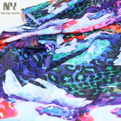 China Nanyee Shrink-Resistant Textile Colorful Leopard Chiffon Fabric for sale