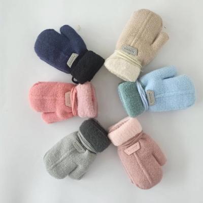 China Children's Double-layer Plus Wool Velvet Knitting Thick Hanging Neck To Prevent Falling Outdoor Heat Winter Baby Yiwuwholesale Er667 for sale