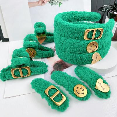 China 2020 New Fashion Cute Women Girls Lambswool Plush Hair Clip Soft Square Snap Cuts Accessories Mink Fur Lambswool Hairpin With for sale