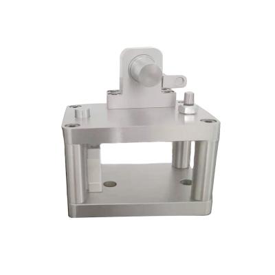 China Factory Direct Wear-resistance CNC 2 Head Pneumatic Chuck Quick Positioning Machining Fixture for sale