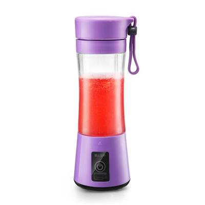 China New Type Outdoor Top Selling All In One Usb Juicers Fruit Extractors for sale