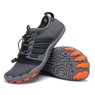 China Light Weight Breathable Diving Wading Water Aqua Shoes Light Hiking Shoes For Women Men Outdoor for sale