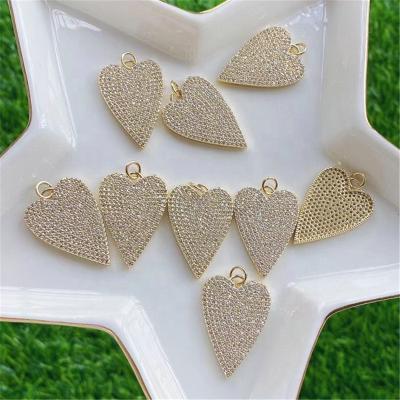 China CH-LAP0275 fashion heart shape CZ charms, hot saling CZ heart pendant, wholesale fine jewelry accessory for sale