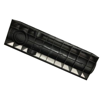 China Contemporary factory supply wholesale price direct drain pipe with grating plastic cover drains for sale