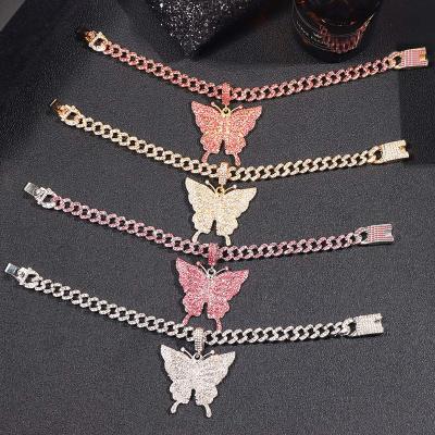 China Fashionable European Hot Selling Bling Big Butterfly Sandals Dangling Anklets for Women Fails Crystal Butterfly Anklet for sale