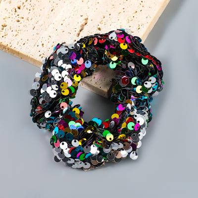 China Elegnet Solid Color Fashionable Fabric Sequin Hair Tie Girl Hair Scrunchies Plastic Hair Rope Headdress for sale