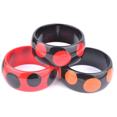 China High End Bangles Women's CLASSIC Resin Polka Dot Fashion Jewelry Bangles Wholesale OEM Orders for sale