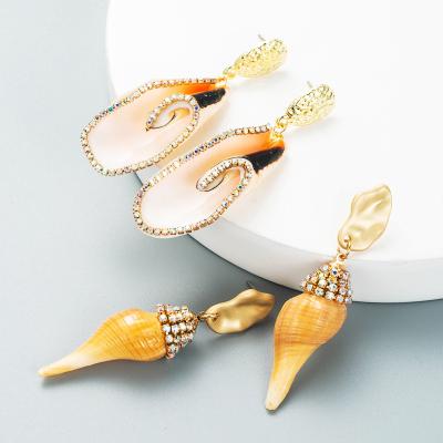 China CLASSIC creative female shell earrings fashion beach trend female earrings conch earrings for sale