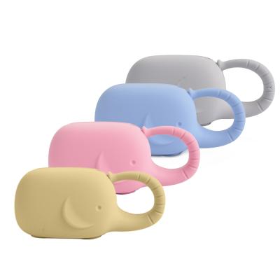 China Soother Dishwasher Container Box Handy Free Hot Pocket Pacifier Holder Solid Travel Storage Pacifier Holder Amazon for sale