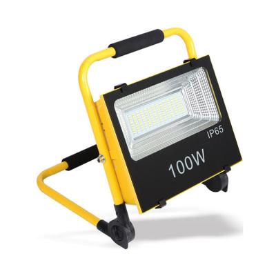 China Modern Waterproof IP67 40W 50W 60W 300 Watt 400Watt 400W 500W LED Panel Flood Solar Powered Street Light With Sensor for sale