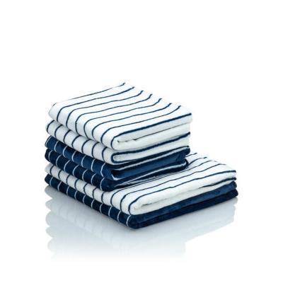 China 100% Polyester Microfiber Fleece QUICK DRY Flannel Quick Dry Towel With Printed for sale