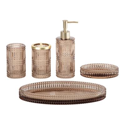 China Modern Square Glass Bathroom Accessories Set with Ribbed Vertical Stripe and Diamond Pattern for sale