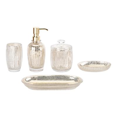 Chine Accessoires de salle de bain en verre or mercure ensemble de forme ronde avec bande verticale côtelée distributeur de savon en verre porte-dentelle en verre porte-savon à vendre