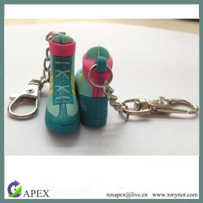 China Eco-friendly non-smell//non-toxic/no fade durable pvc keychains 3d shoe shape key chain for sale