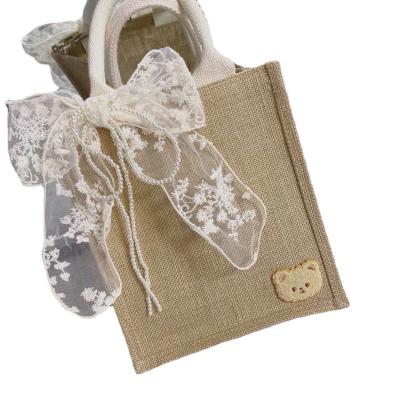 China Custom Printed Eco-Friendly Reusable Burlap Handbag Environmental Protection Jute Shopping Bag for sale