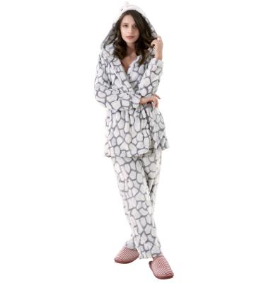 China QUICK DRY pajamas set pijiamas for women nightgowns winter sleepwear nightgown ladies pajamas nightgowns factory for sale