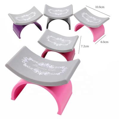 China Soft Nail Art Pillow Eco-friendly Arm Rest Holder Hand Pillow Cushion Silicone Nail Art Silicone Manicure Nail Tool for sale