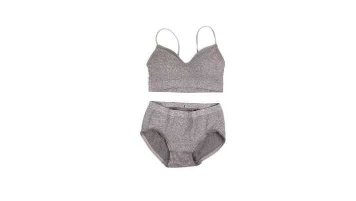 Verified China supplier - Shantou Chaoyang District Gurao Weitao Knitting Bra Factory