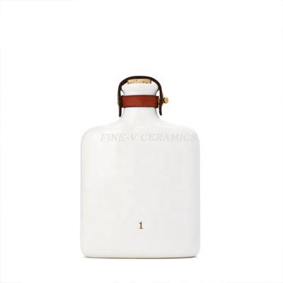 China Wholesale Porcelain White Ceramic Flasks For Wine Serving Food FVAM21070636 for sale