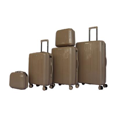 China PP Material Is 2022 Customization Lightweight Luggage Moving Bag Trolley Set Suitcase for sale