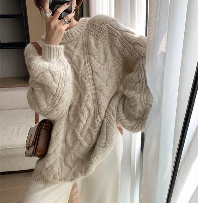 China Anti-Wrinkle Bulky Ladies Winter Sweater Loose Oversized Women Heavy Measure Cable Knit Sweaters for sale