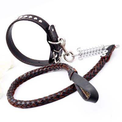 China Personalized High Quality Handmade Cow Leather Dog Leash and Collar Set for Large Dogs for sale