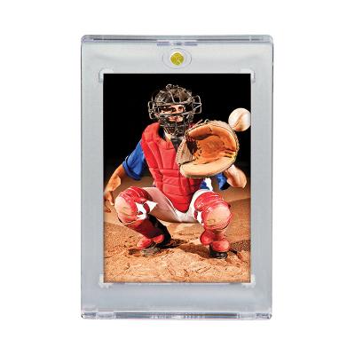 China Fashion Baseball Football Sports 3x4 Game Display Card Holder Ultra Pro Trading 35pt Magnetic One Touch Card Holder for sale