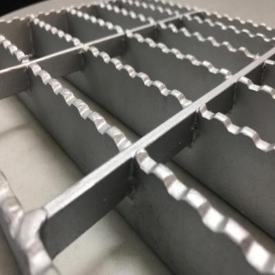 China Construction Wire Mesh Cheaper Welded Steel Wire Mesh Grating for sale