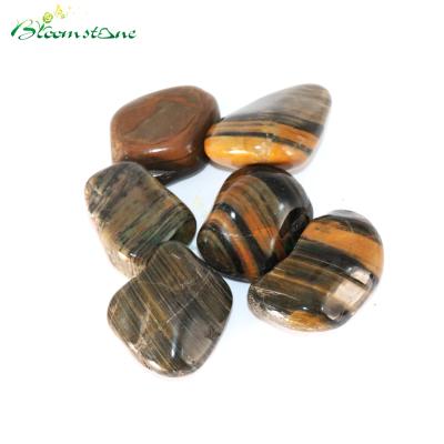 China Modern Landscaping Rocks Stone High Tiger Strip River Pebbles Polished for sale